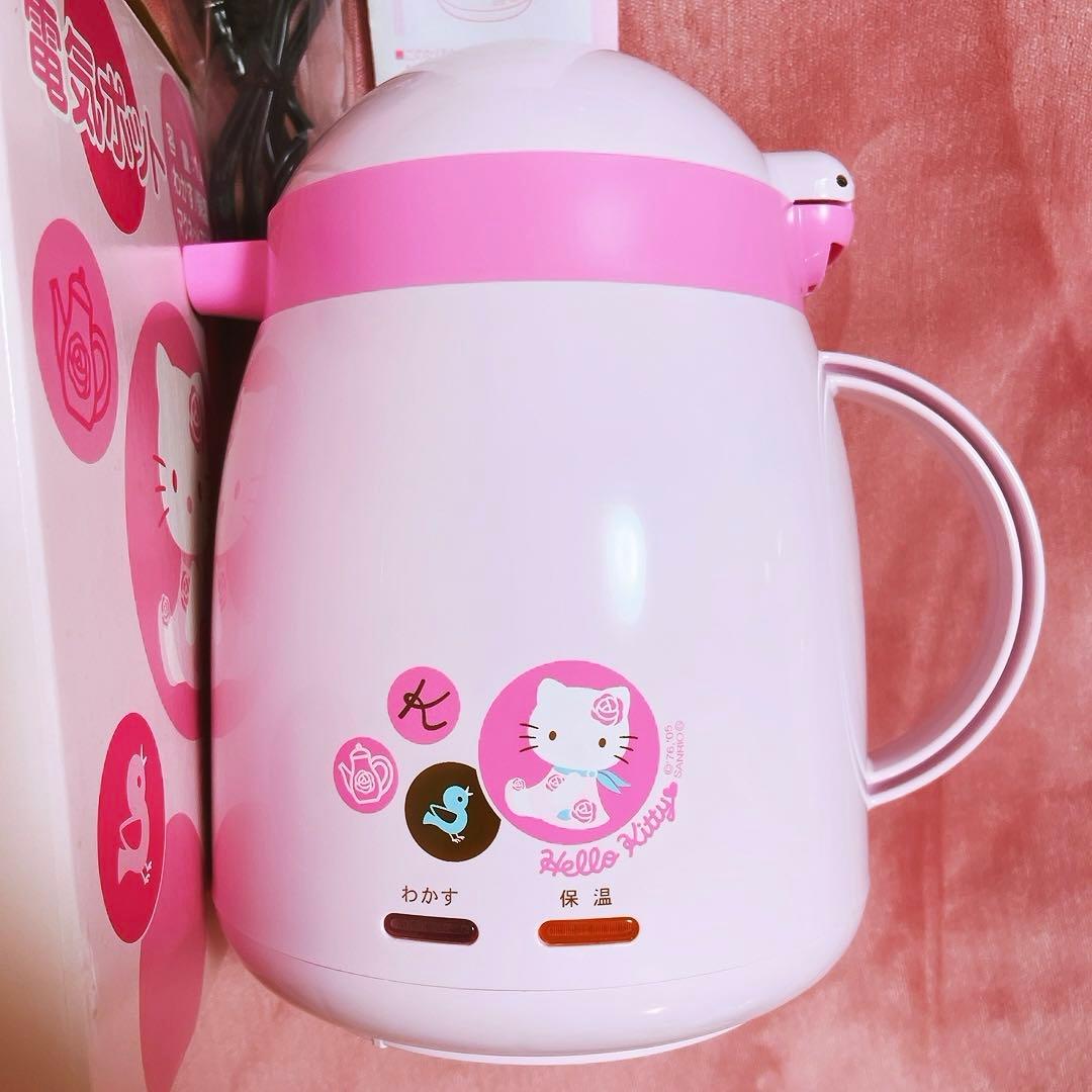 希少レア　ハローキティ　電気ポット　湯沸かし器　2005 サンリオ　平成レトロ