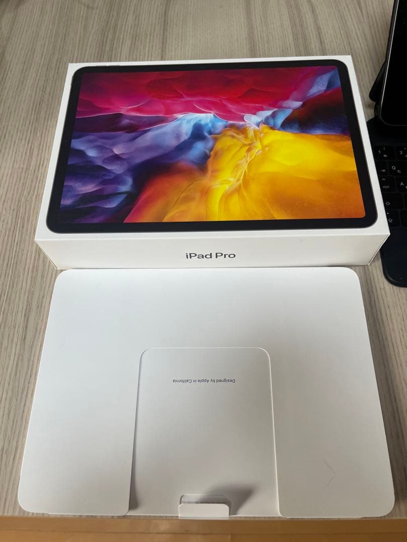 iPadPro 第2世代 128GB Wi-Fi 11インチ 付属品つき