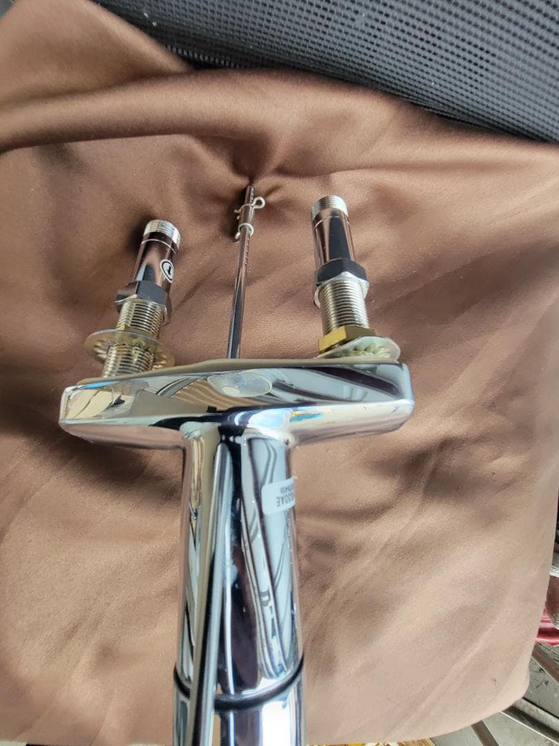 中古 TOTO シングルレバー混合水栓 2穴 洗面台 TLHG30AE