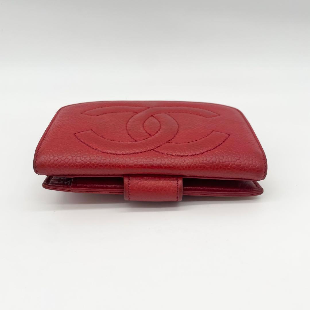 CHANEL 二つ折り財布 ココマーク　レザー　ボタン開閉　レッド