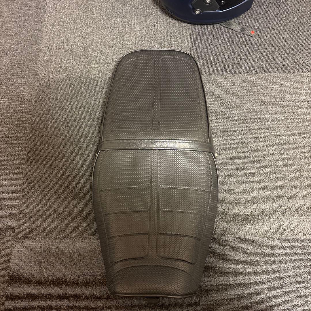 ゼファーχ純正シート