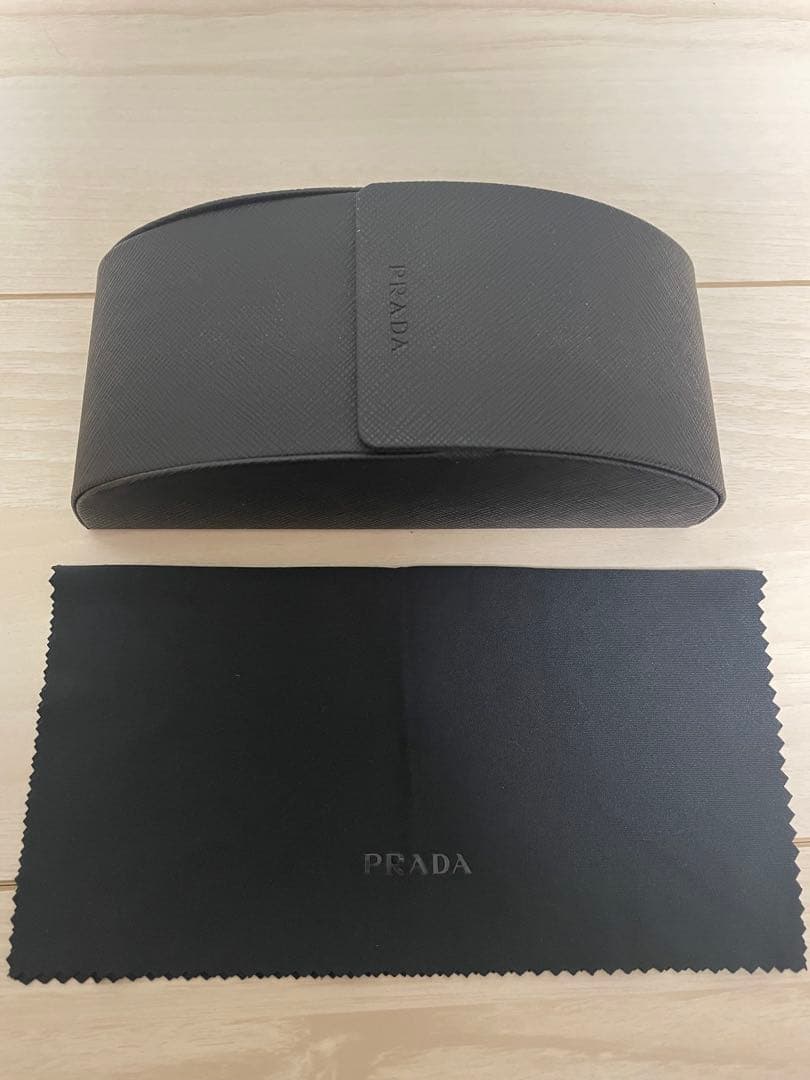 専用【新品】PRADAサングラス