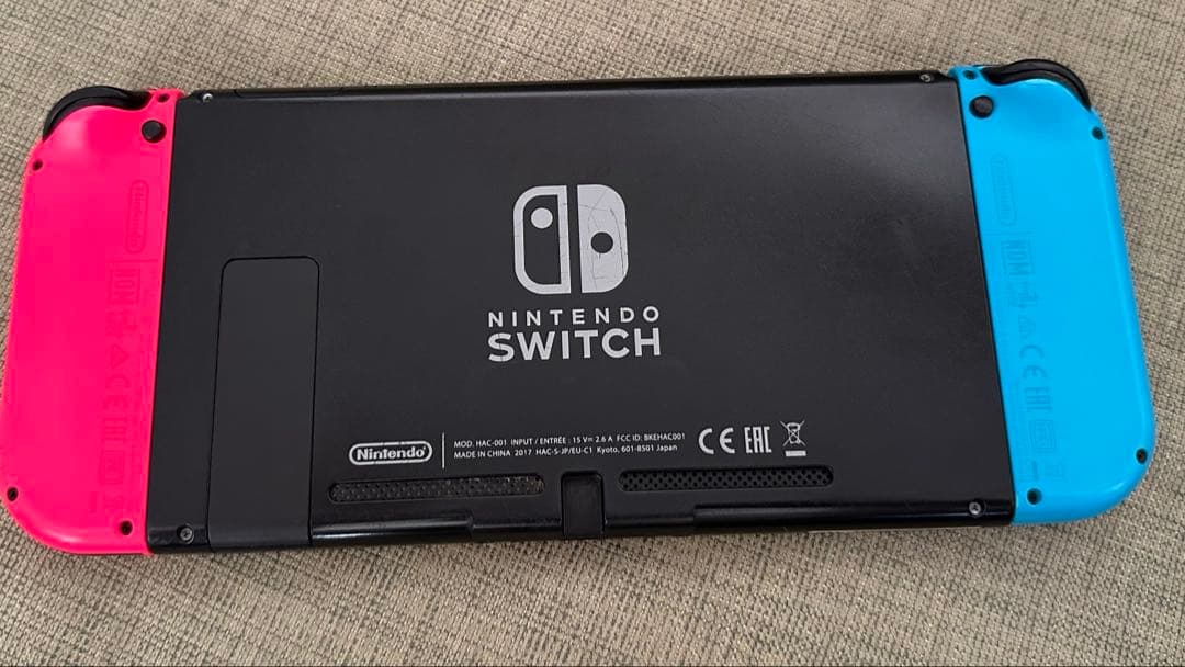 Nintendo Switch 本体 青/赤 Joy-Con ケース付き