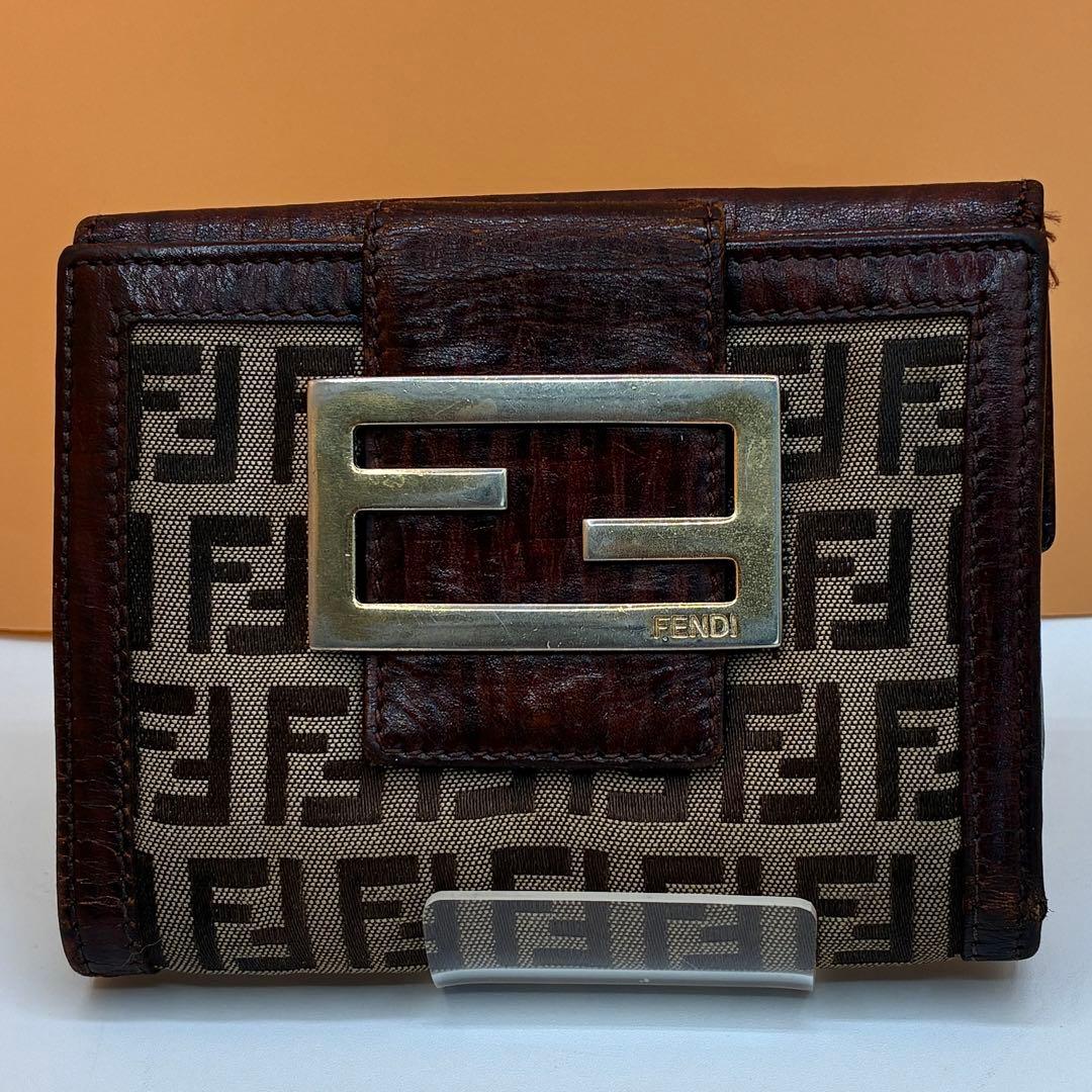 FENDI フェンディ 財布 二つ折り FF柄 ズッカ柄 コンパクトウォレット
