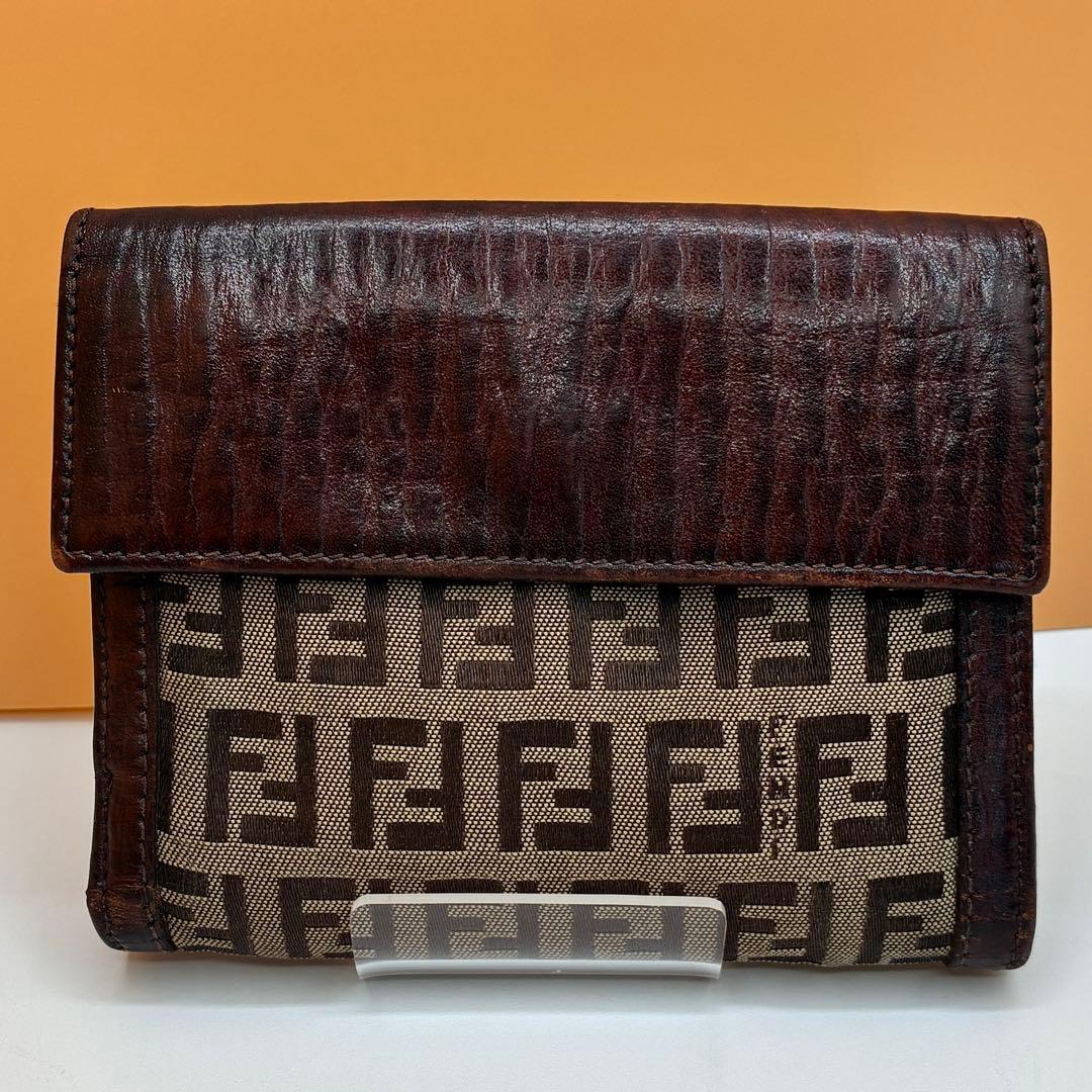 FENDI フェンディ 財布 二つ折り FF柄 ズッカ柄 コンパクトウォレット