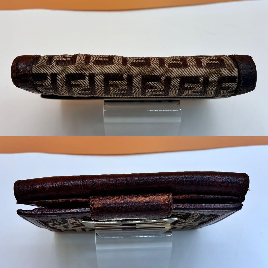 FENDI フェンディ 財布 二つ折り FF柄 ズッカ柄 コンパクトウォレット