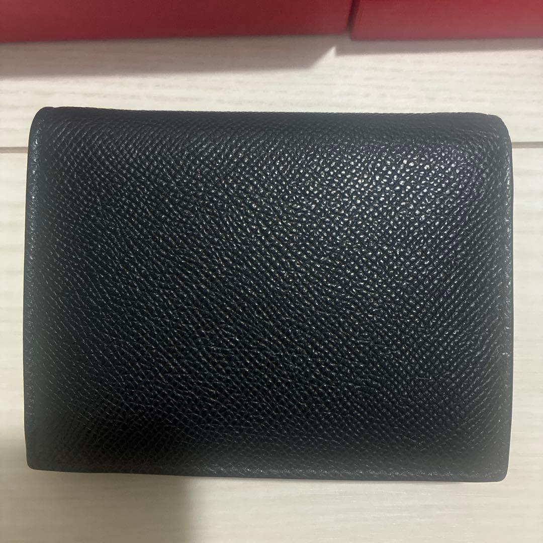 FERRAGAMO ブラック 二つ折り財布