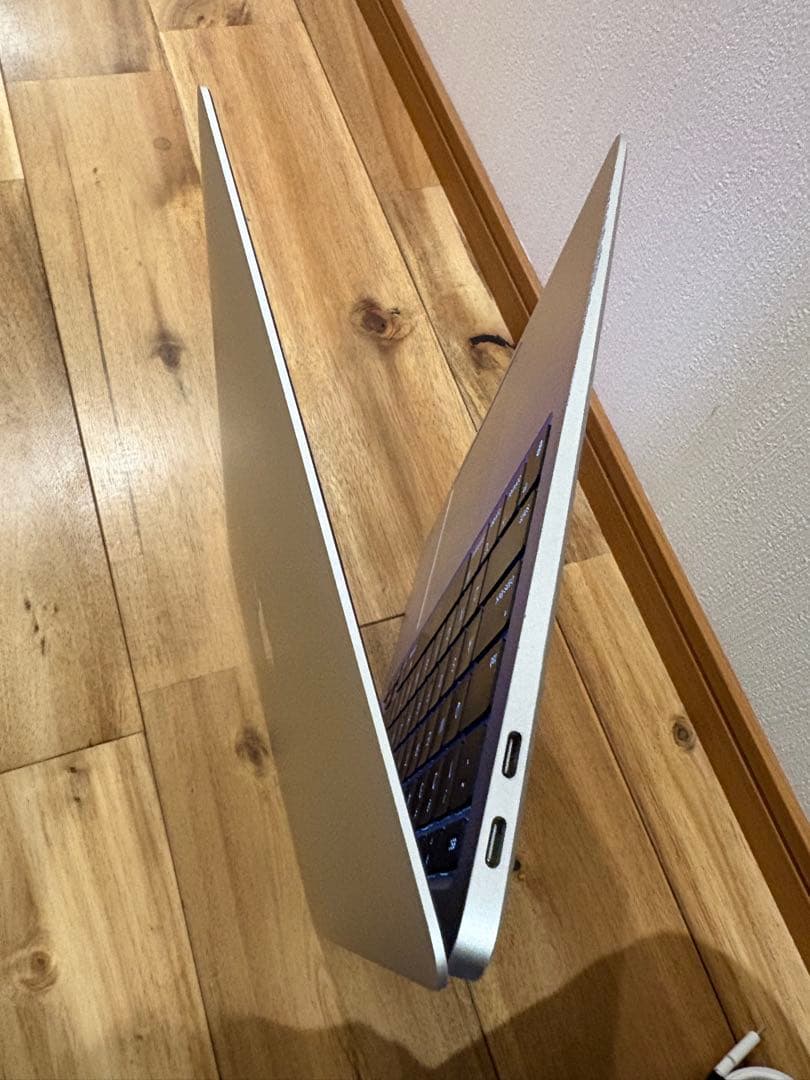 M1/MacBook air/2020/SSD256GBメモリ8GB