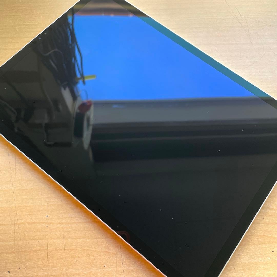 iPad Pro 11インチ　第2世代　シルバー　128GB A2228 超美品