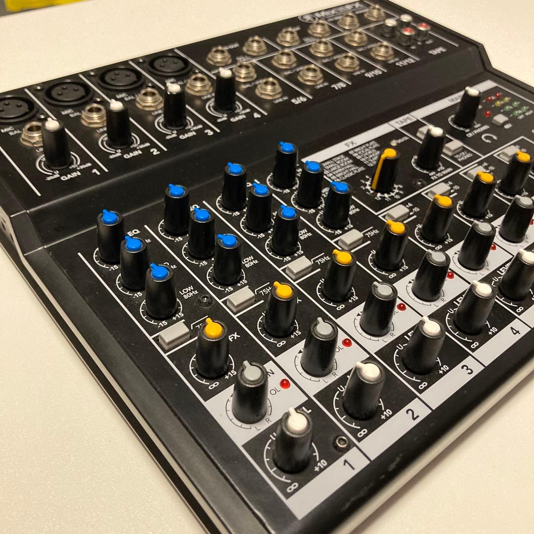 MACKIE MIX12FX 12chアナログミキサー