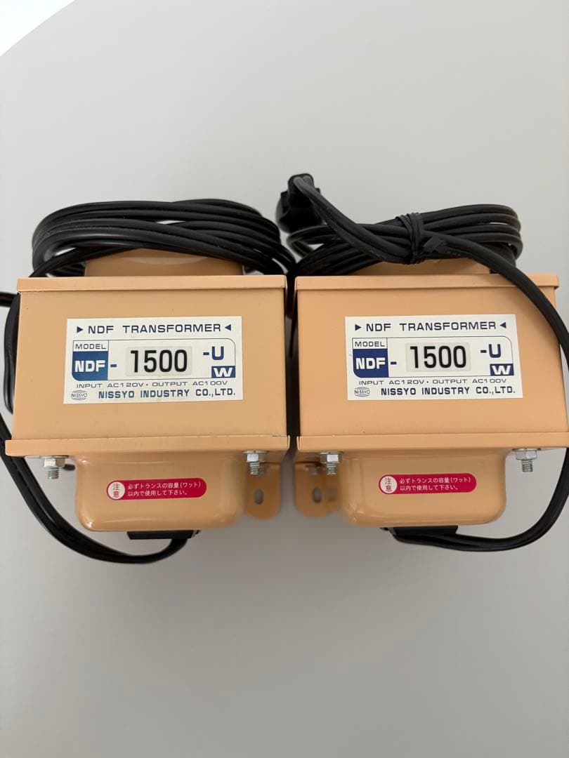日章工業　変圧器 NDF-1500U トランスフォーマー　2個
