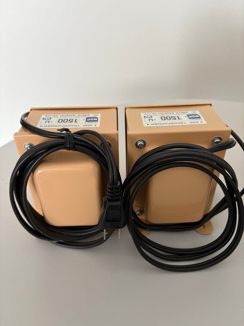日章工業　変圧器 NDF-1500U トランスフォーマー　2個