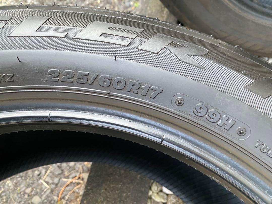 ①vell0608！22年製ブリヂストン 225/60R17