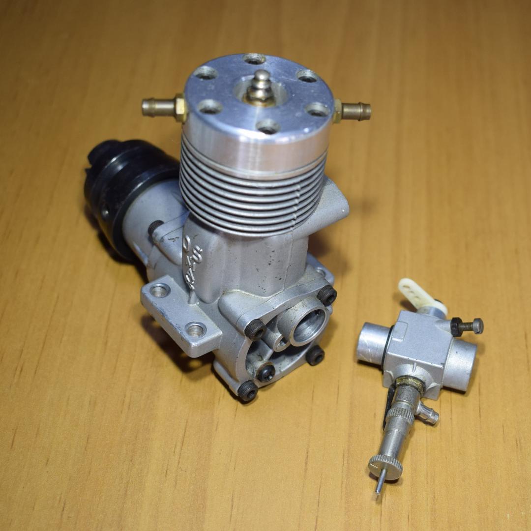 OS MAX-45R　水冷ボート用エンジン
