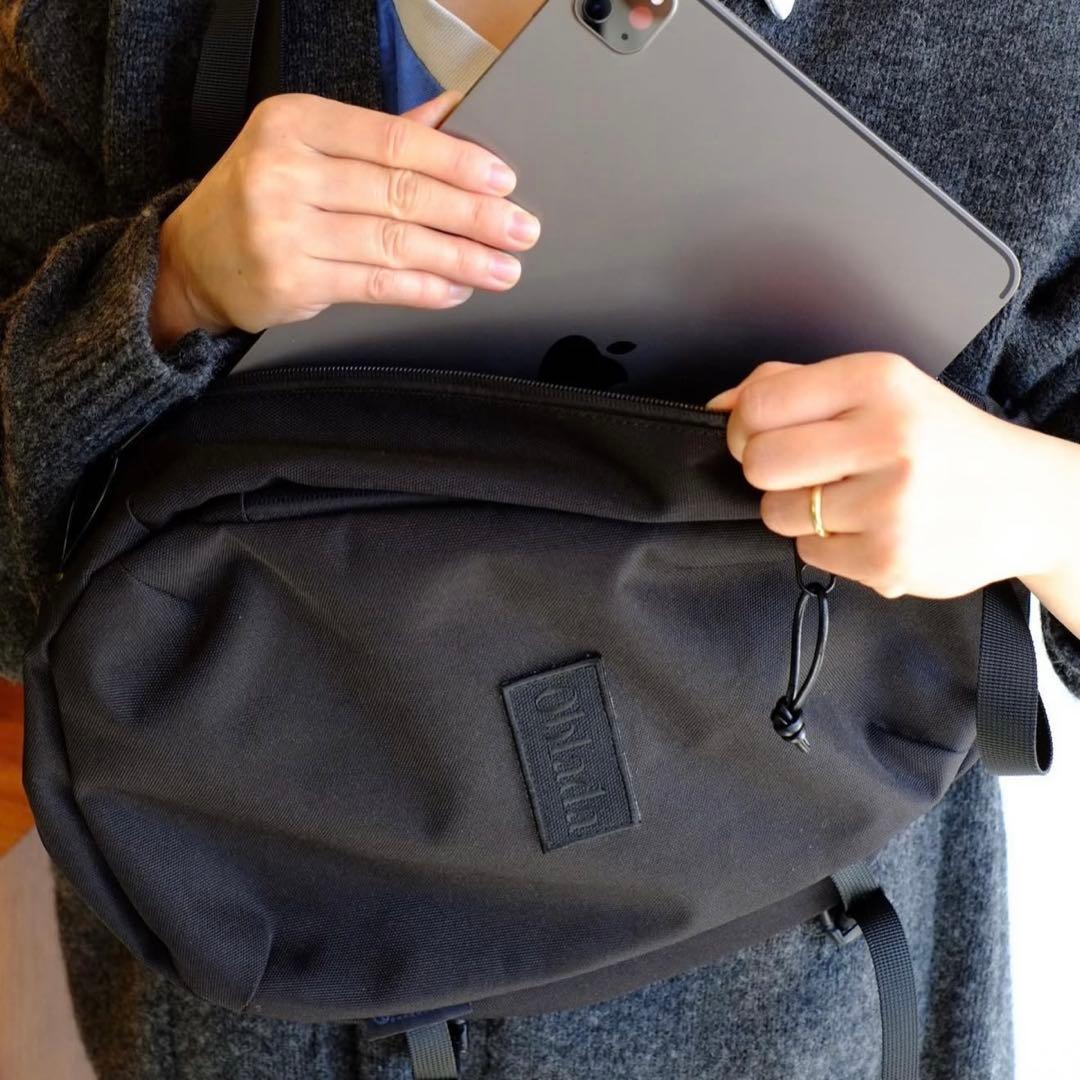 バッグ CINCH Oblada TRAVEL SLING