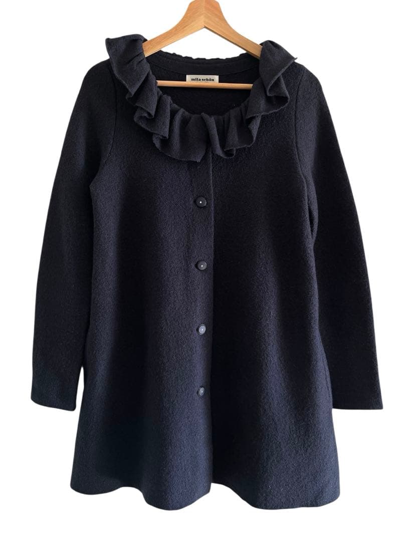 美品♡ ミラショーン ブルーレーベル ラインストーンボタン フリルカラー コート