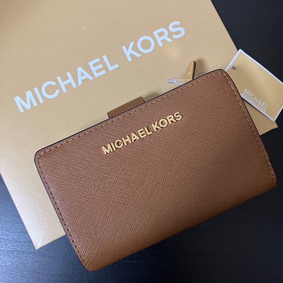 新品　MICHAEL KORS マイケルコース　二つ折り財布