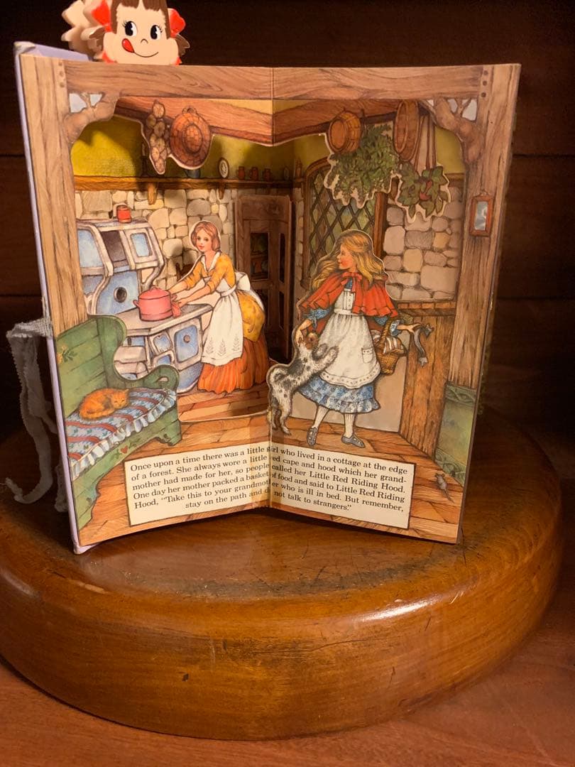 希少 1975年 Little Red Riding Hood 仕掛け絵本