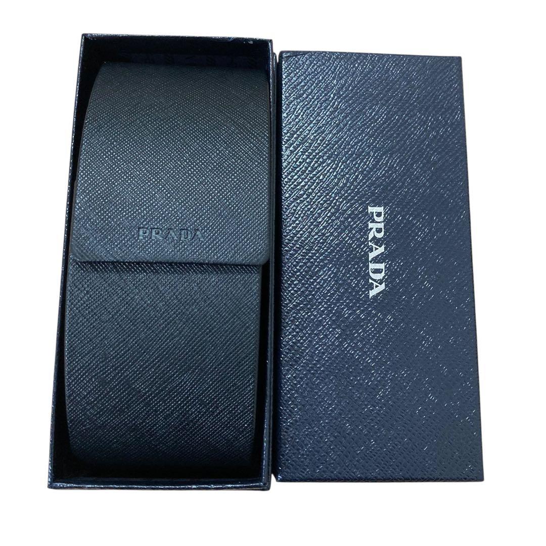 【美品】PRADA サングラス ブラック