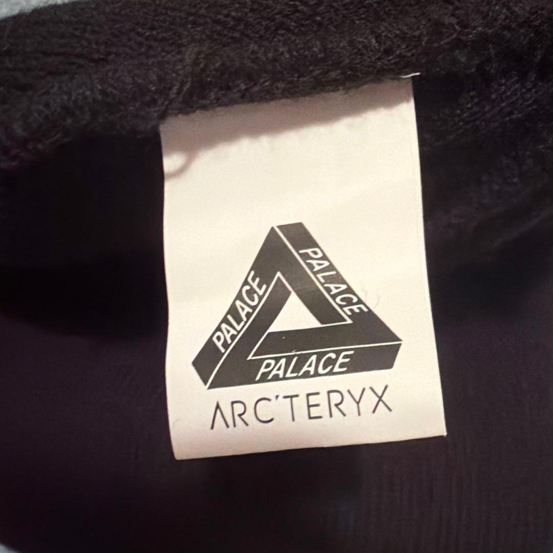 Arc'teryx x Palace ニット帽 黒/黄色
