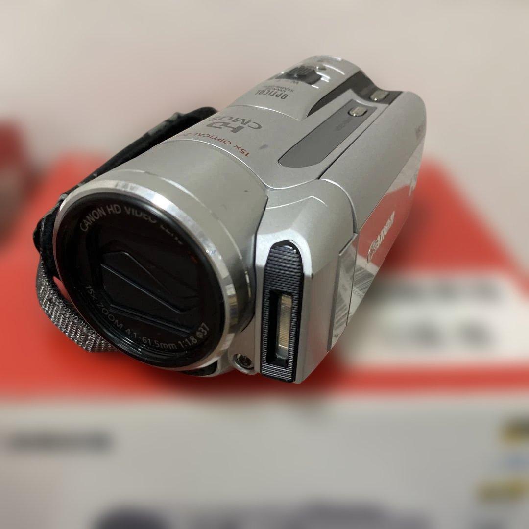 Canon iVIS HF M32 ビデオカメラ 本体とウォータープルーフケース
