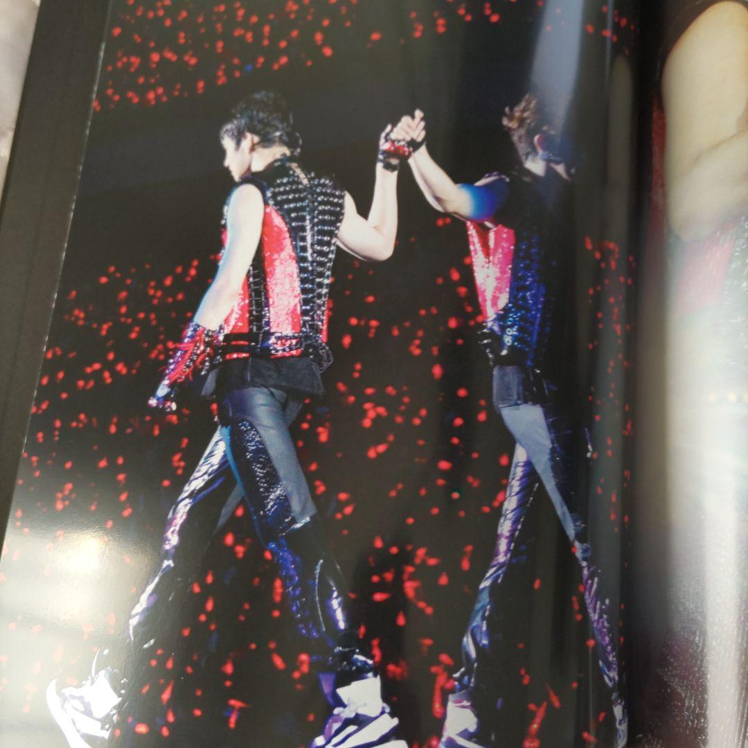 東方神起ライブツアー2013TIME　写真集