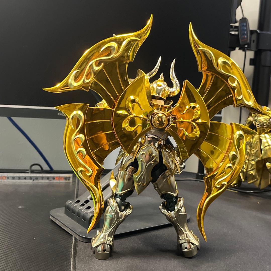 【聖闘士星矢】牡牛座アルデバラン【神聖衣】海外製フィギュア