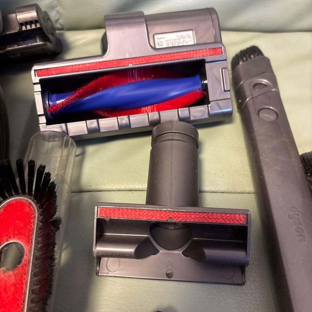 Dyson ダイソン 掃除機 DC26 キャニスター型 付属品あり