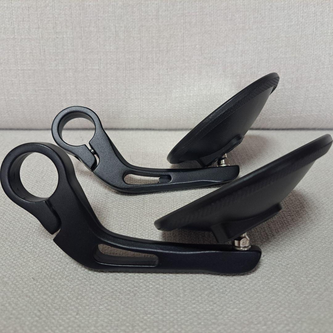 お得❗バーエンドミラー(車検対応) & デイトナバーエンドアダプター+おまけ付き