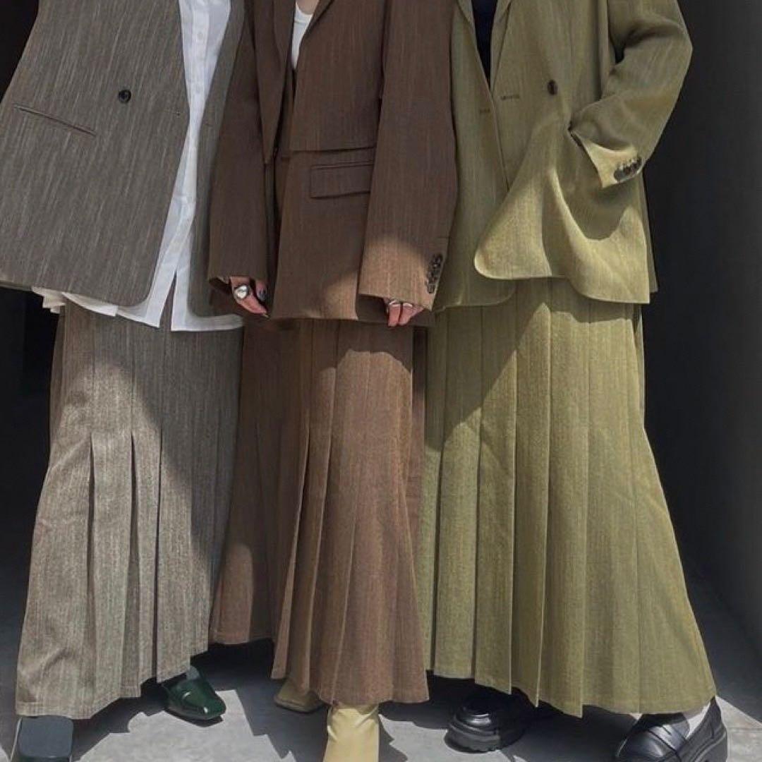 【美品】Ameri HERRINGBONE HEM PLEATS SKIRT