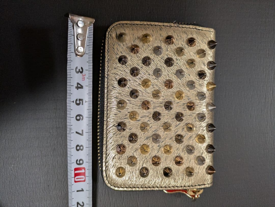 Christian Louboutin ゴールドスタッズ財布