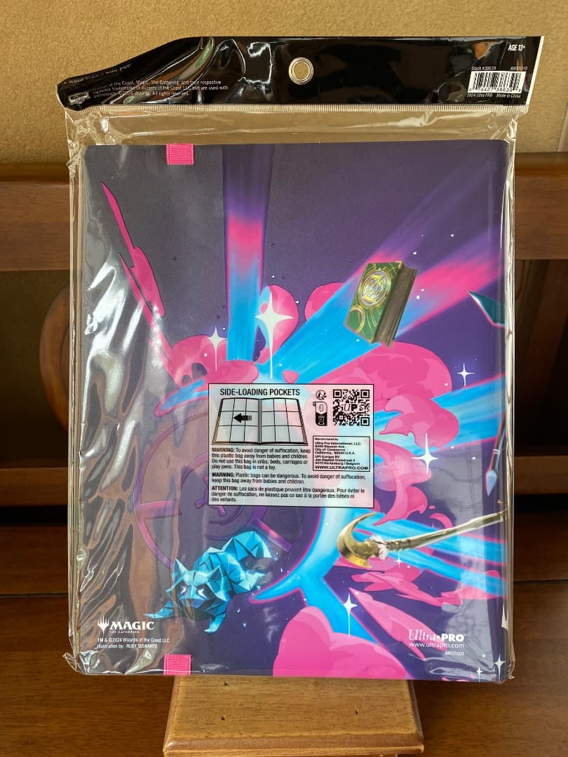 MTG：ファウンデーションズ　9ポケットバインダー　Ultra•PRO