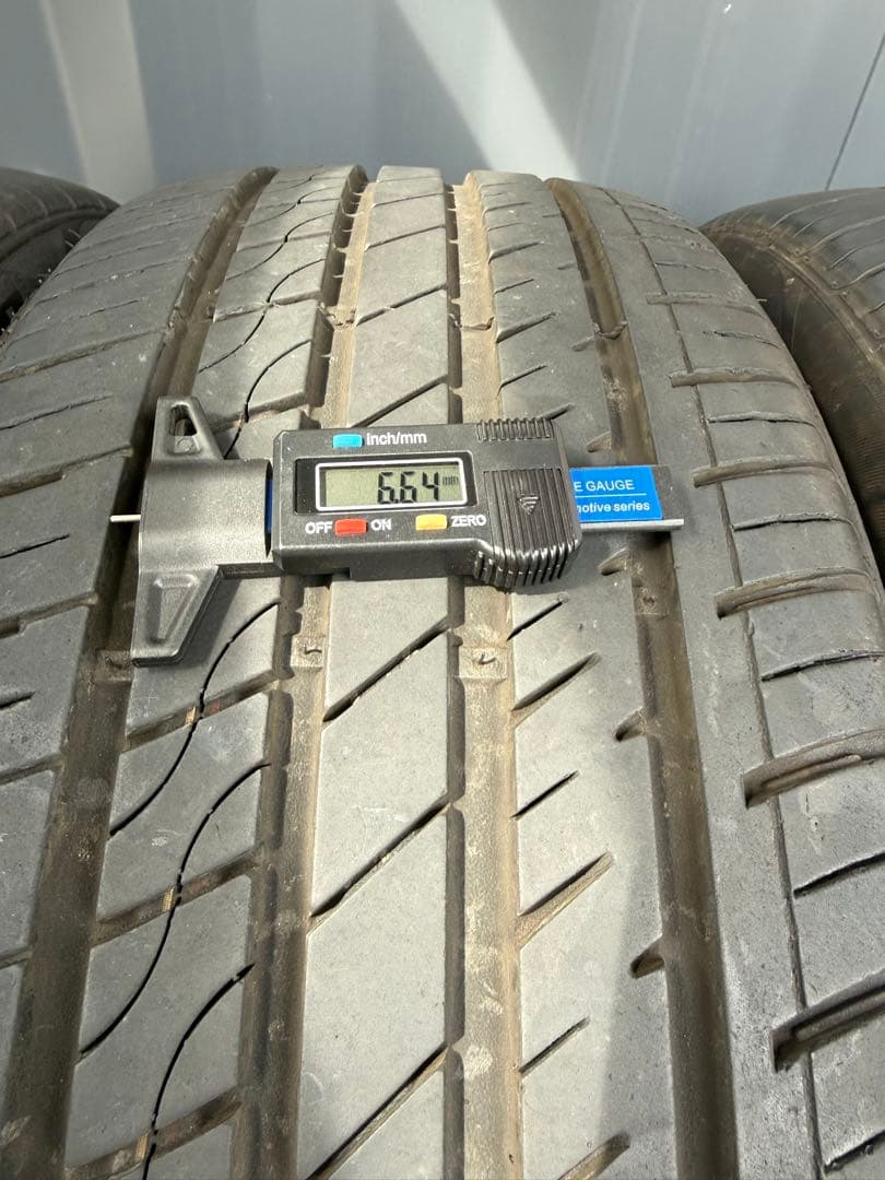 ゆっちー245/40R20GRENLANDER4本送料無料25年製バリ溝①
