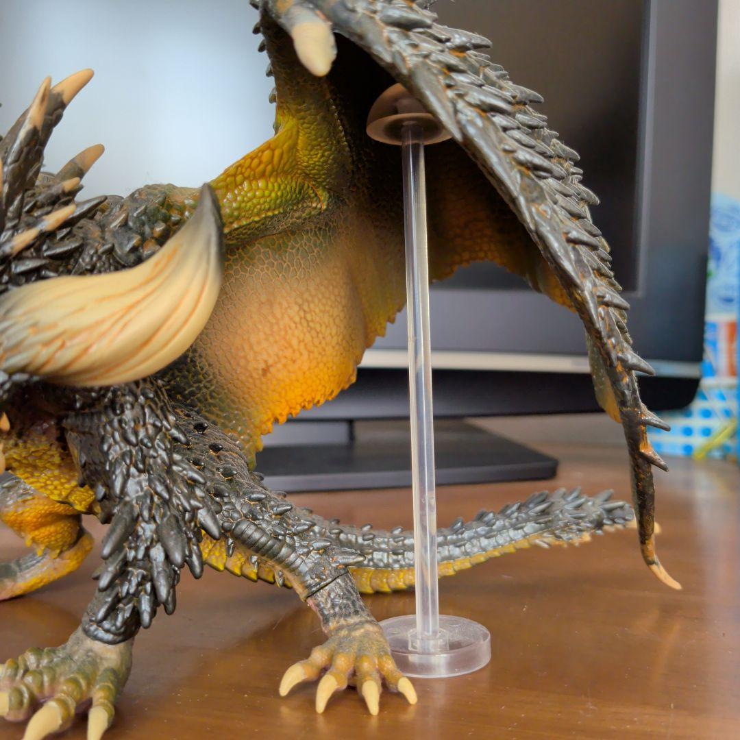 モンスターハンター　一番くじ　フィギュア　ネルギガンテ