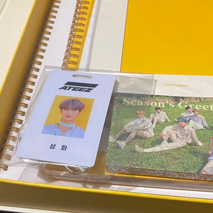 ATEEZ season greeting ソンファ 社員証 ID