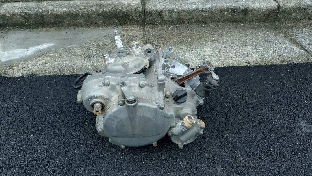佐*木様 KX85　エンジン部品取り