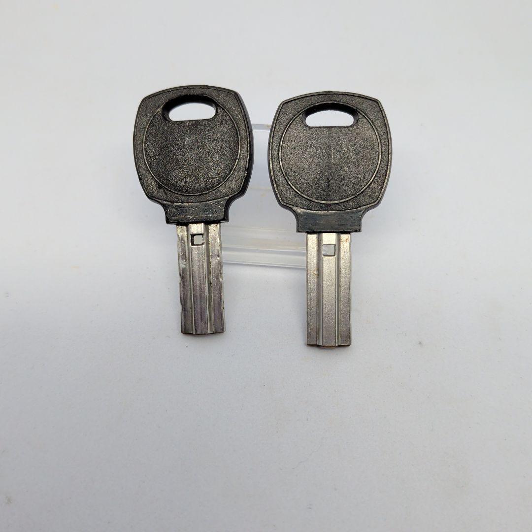 セガ　解除キー2個セット　5380 純正　未使用 中古シリンダー付き
