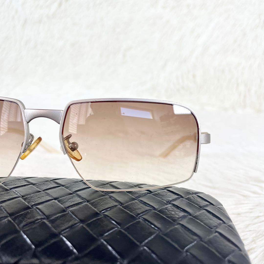 美品　PRADA　サングラス　SPR59C　ブラウンレンズ　シルバーフレーム