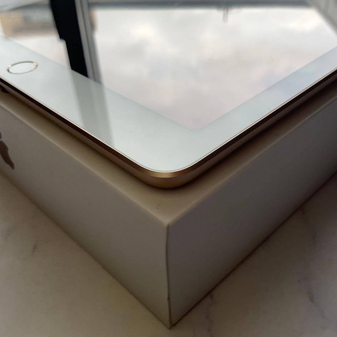 【極美品】Apple iPad 第5世代 WiFi Cellular 128GB