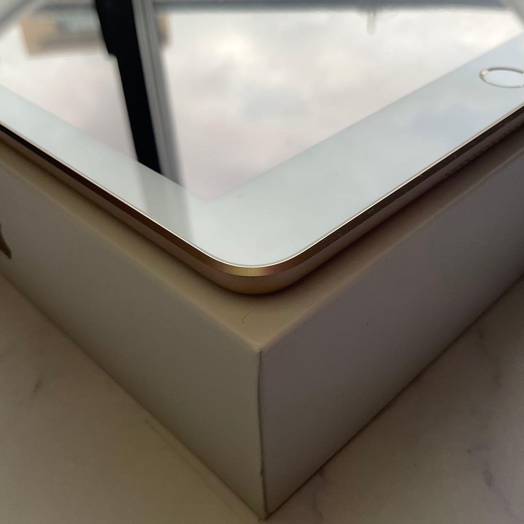【極美品】Apple iPad 第5世代 WiFi Cellular 128GB