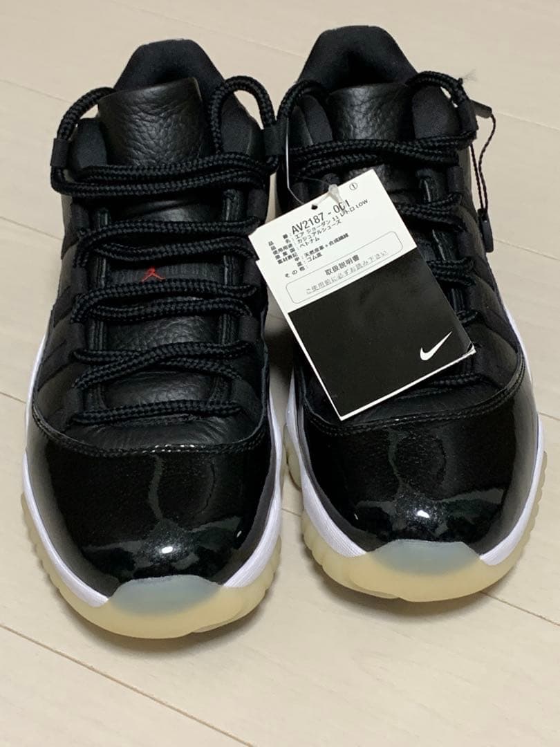 NIKE Air Jordan 11 RETORO LOW 72−10
