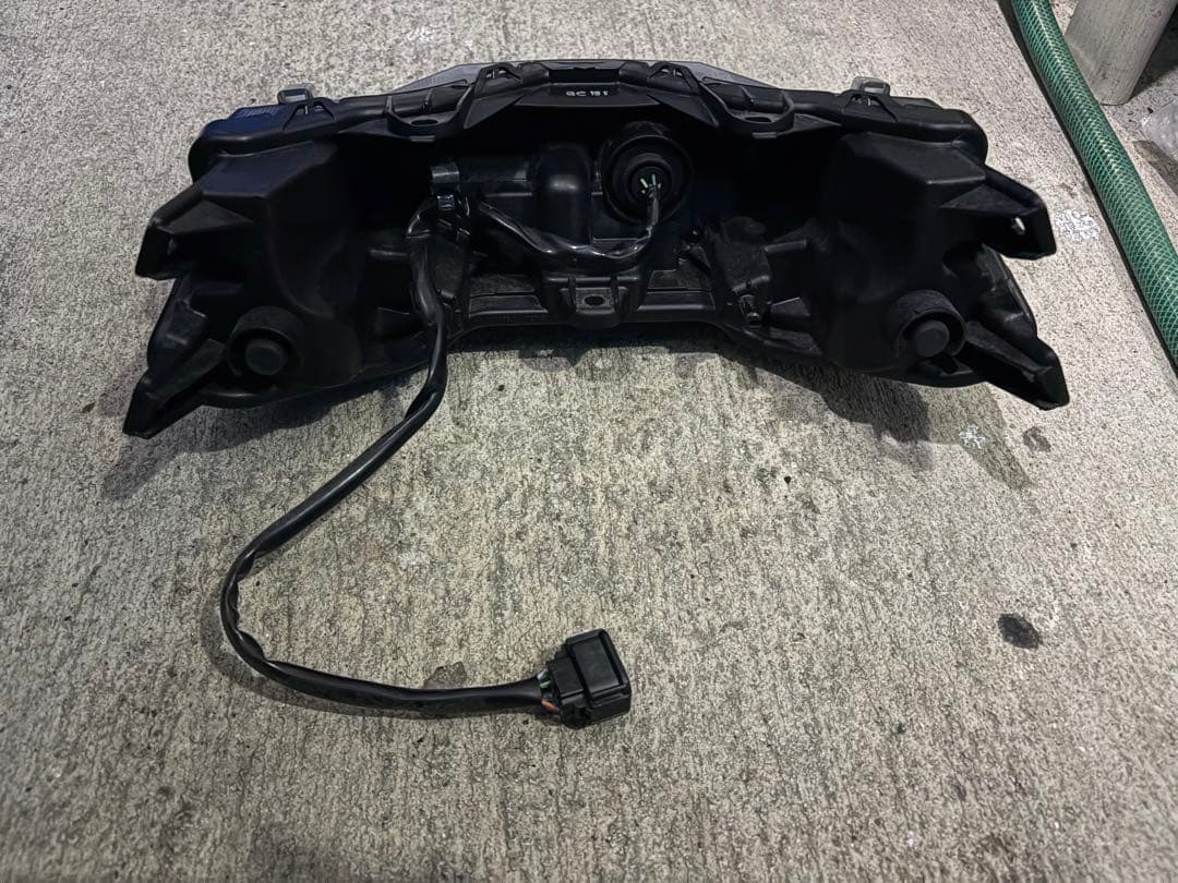 PCX JK05 前期 テールランプ 訳あり