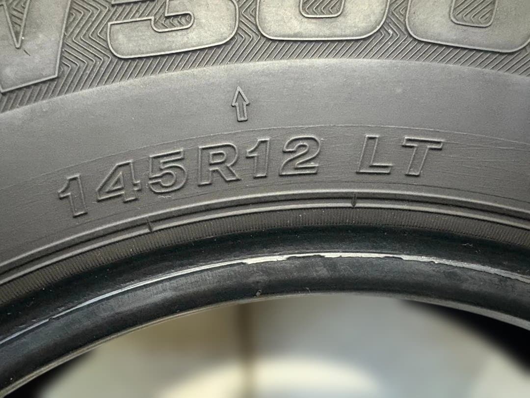 【送料無料】軽トラ/軽バン ブリヂストン W300 145R12 6PR LT