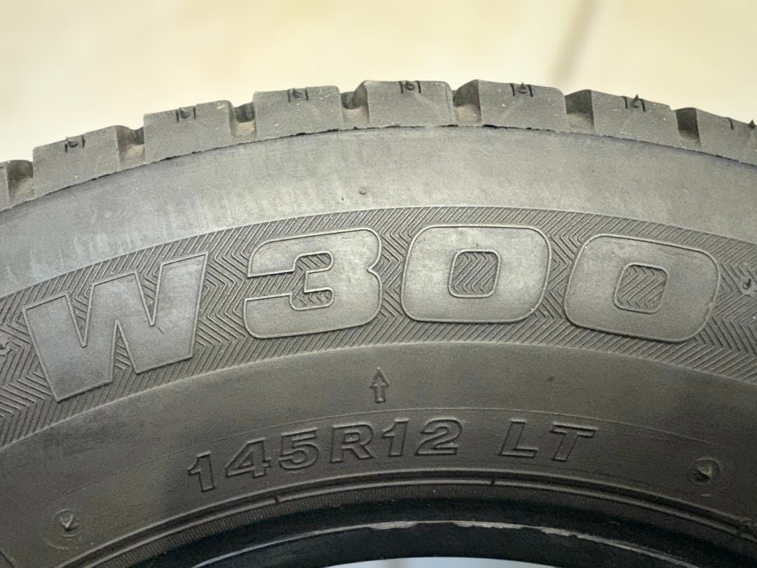 【送料無料】軽トラ/軽バン ブリヂストン W300 145R12 6PR LT