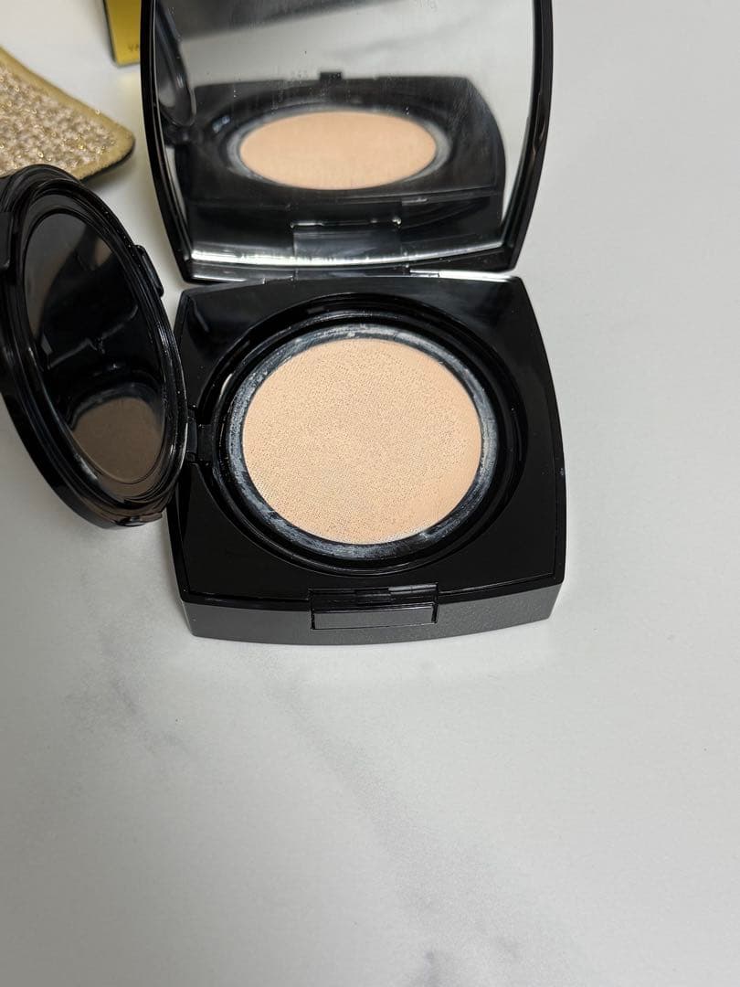 CHANEL SUBLIMAGE クッションファンデーション