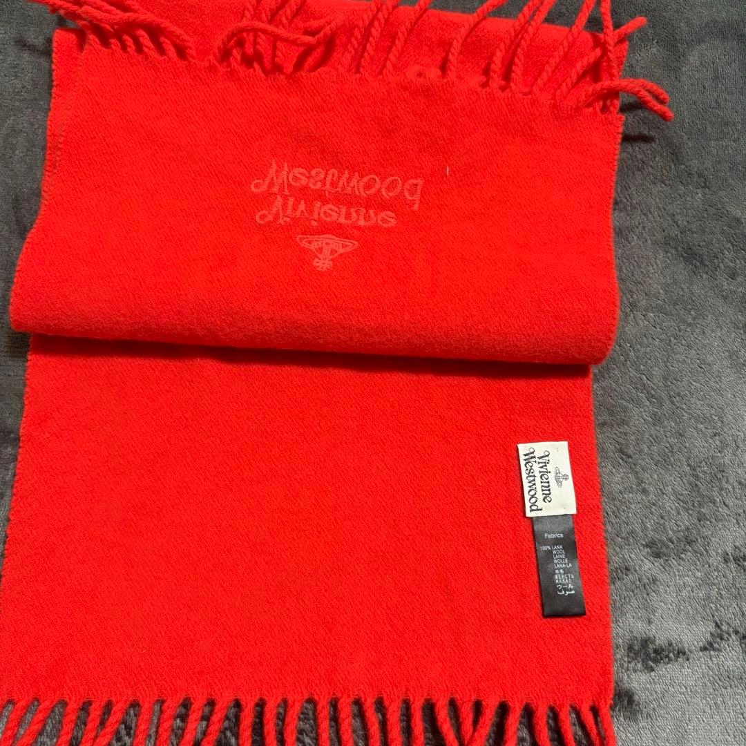 Vivienne Westwood 赤 マフラー