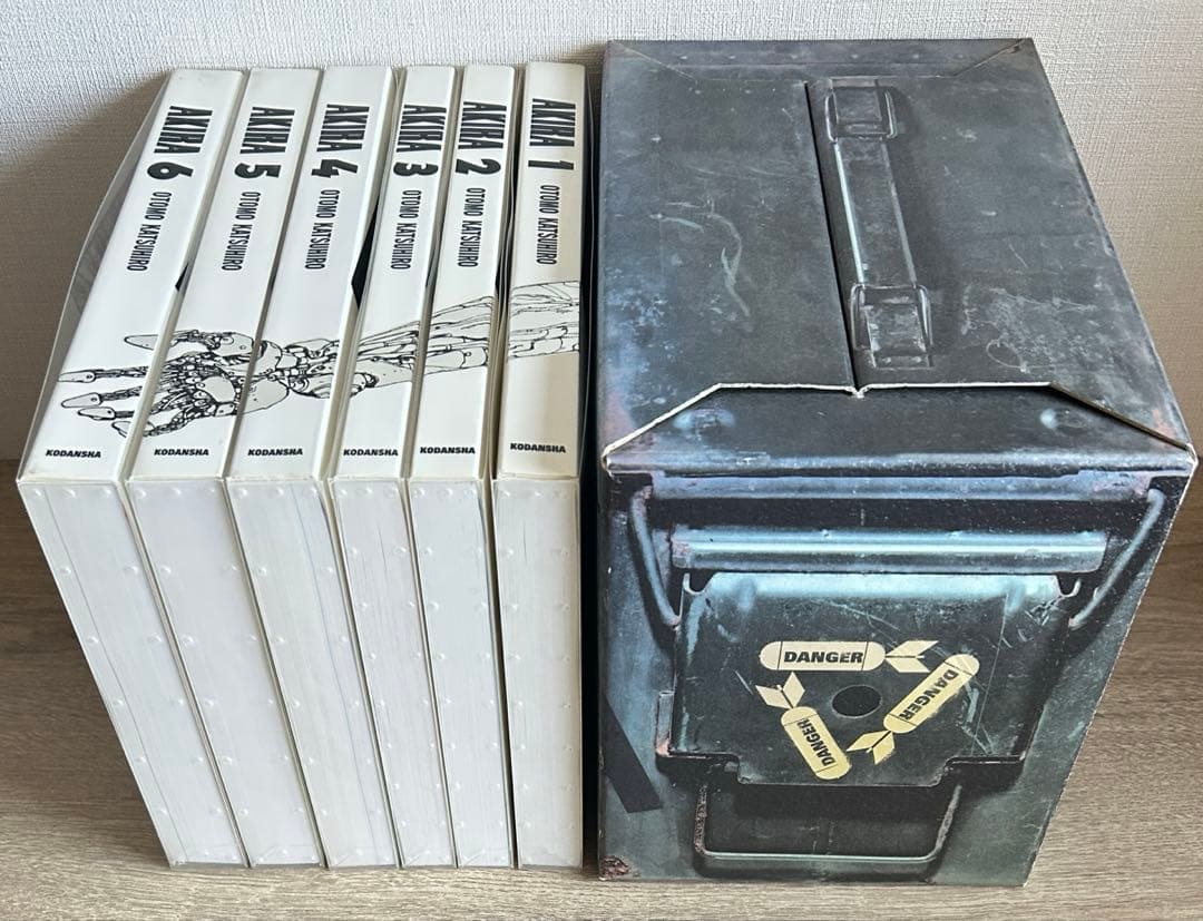 AKIRA　総天然色　全6巻セット＋専用BOX　大友克洋