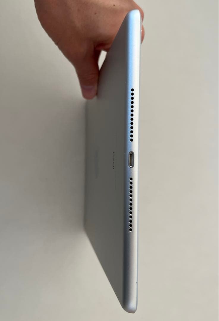 iPad 第五世代　32GB WIFIモデル