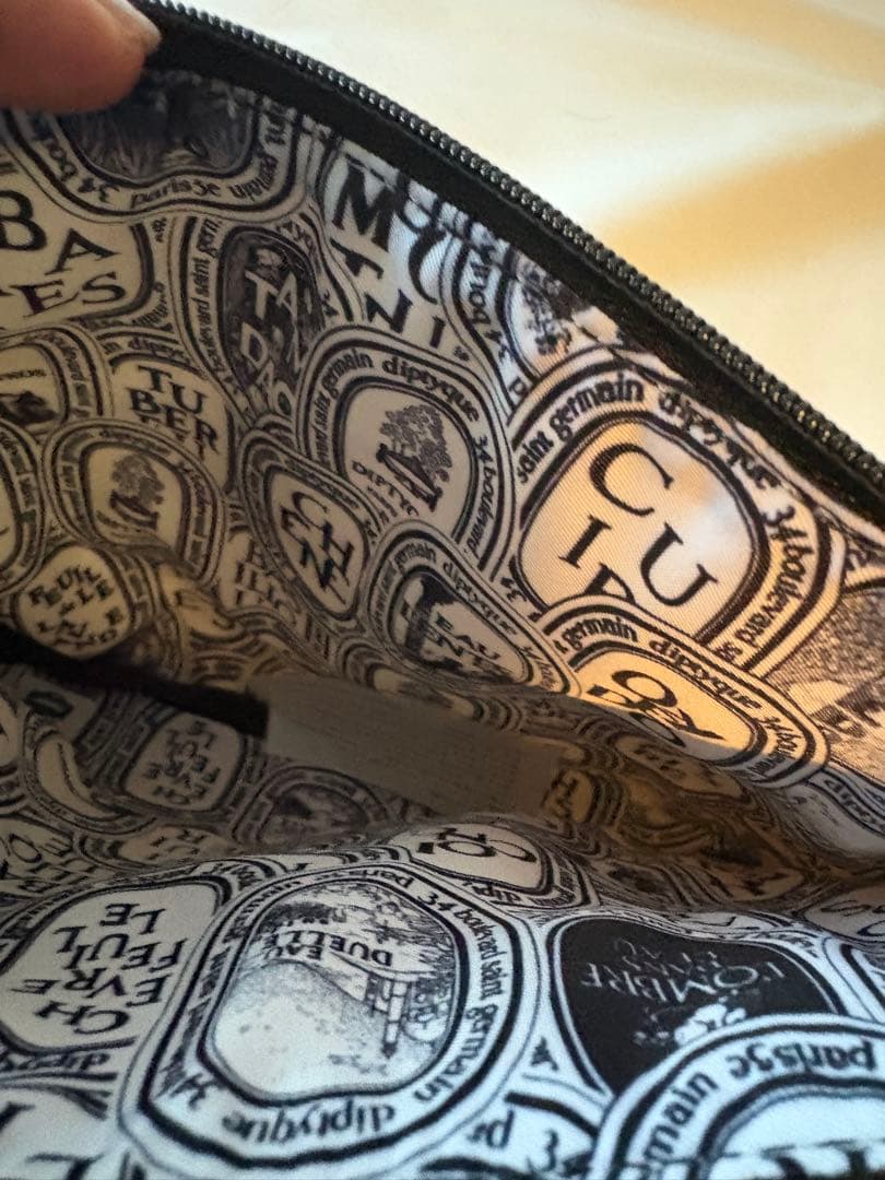 Diptyque ヘアミスト　オーデサンス　30ml ⭐︎ポーチ付き⭐︎定価以下