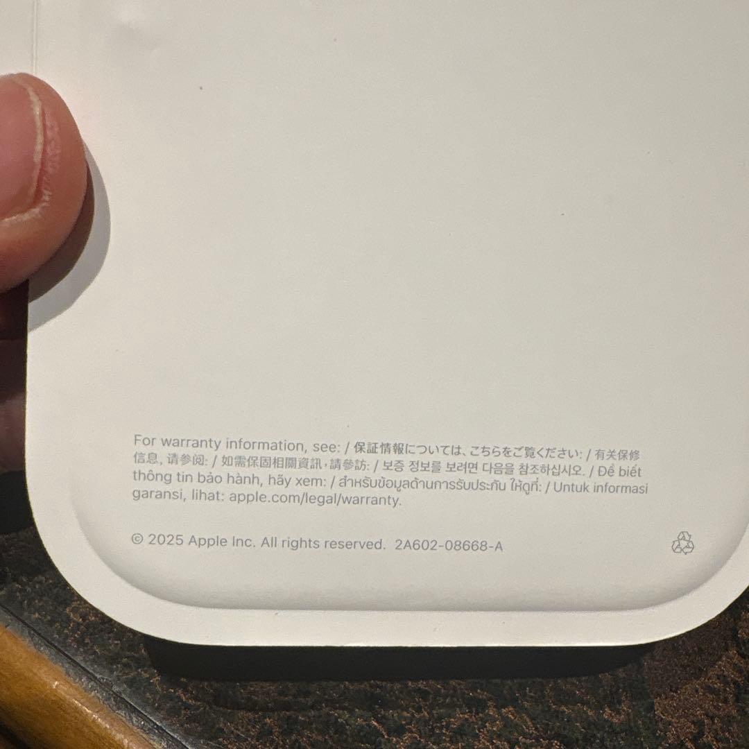 Apple純正クロスボディストラップ